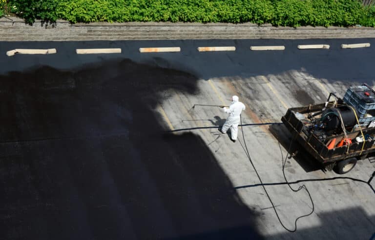 parking lot sealcoating team