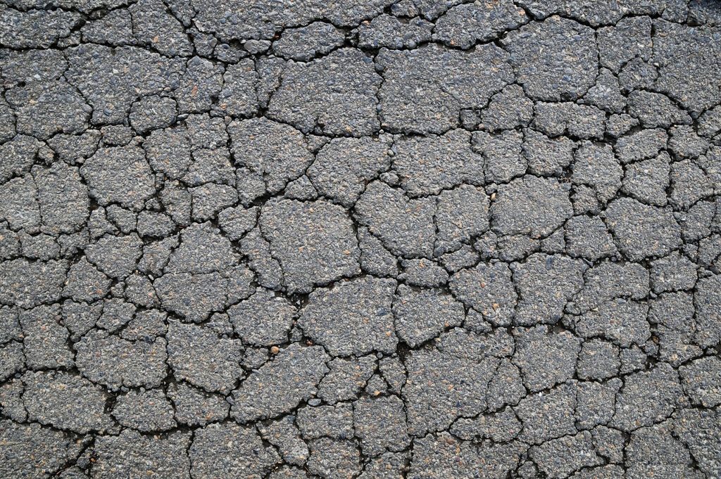 alligator-cracking-asphalt-scaled