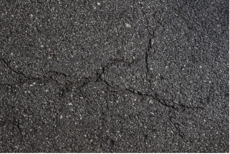 6 signs of a bad asphalt job