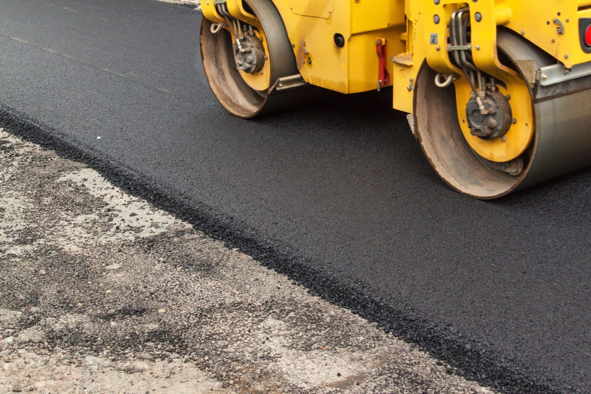 Asphalt Cost Per Square Foot: What's the Average Price?