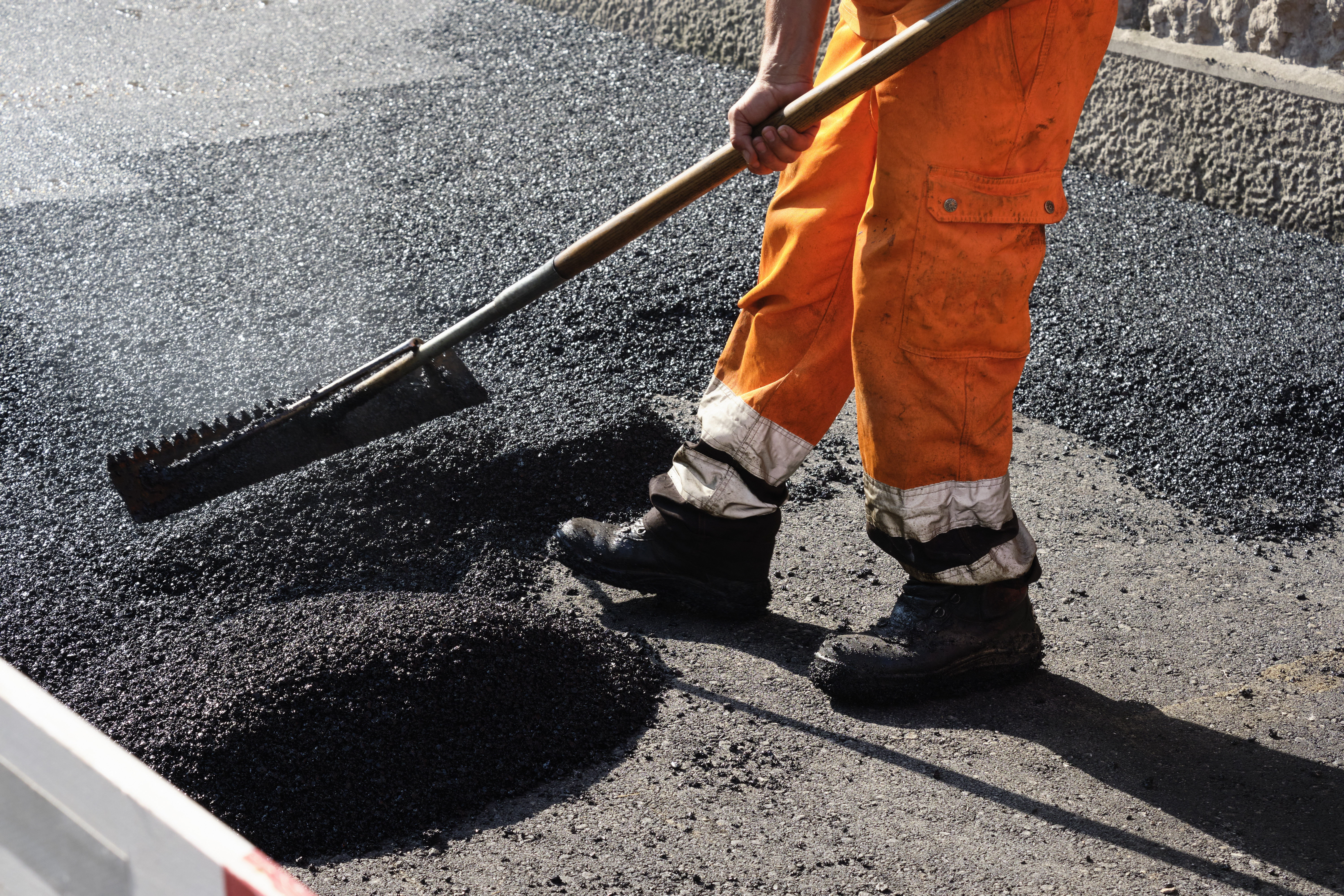 How Much is Asphalt Per Square Foot in 2024?