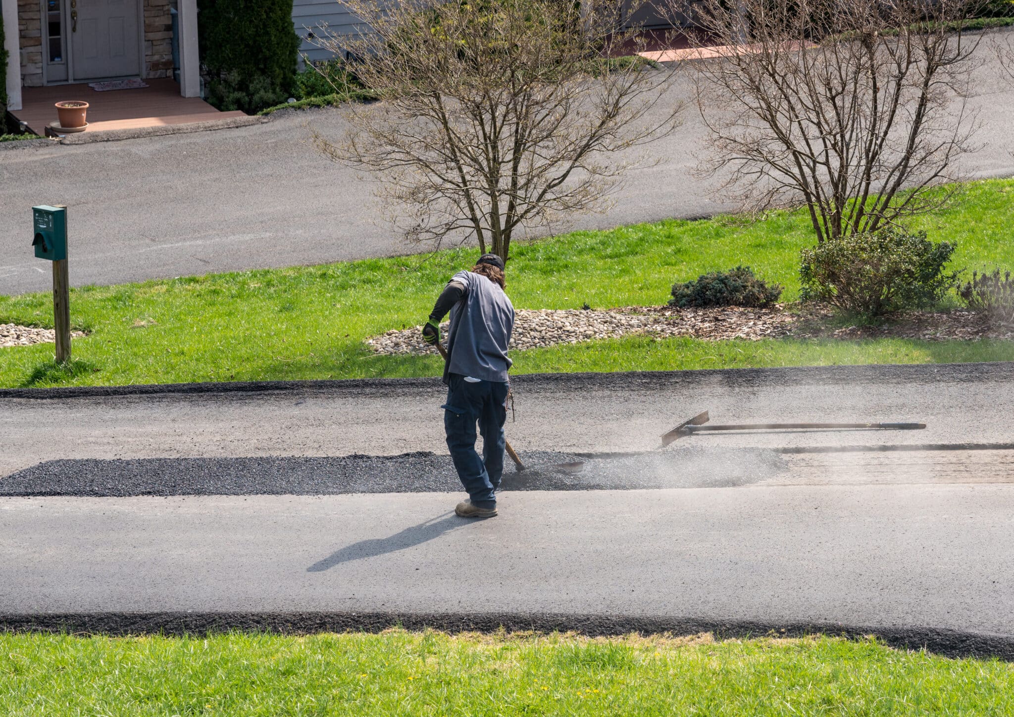 Asphalt vs. Concrete Driveways: Which is Better?