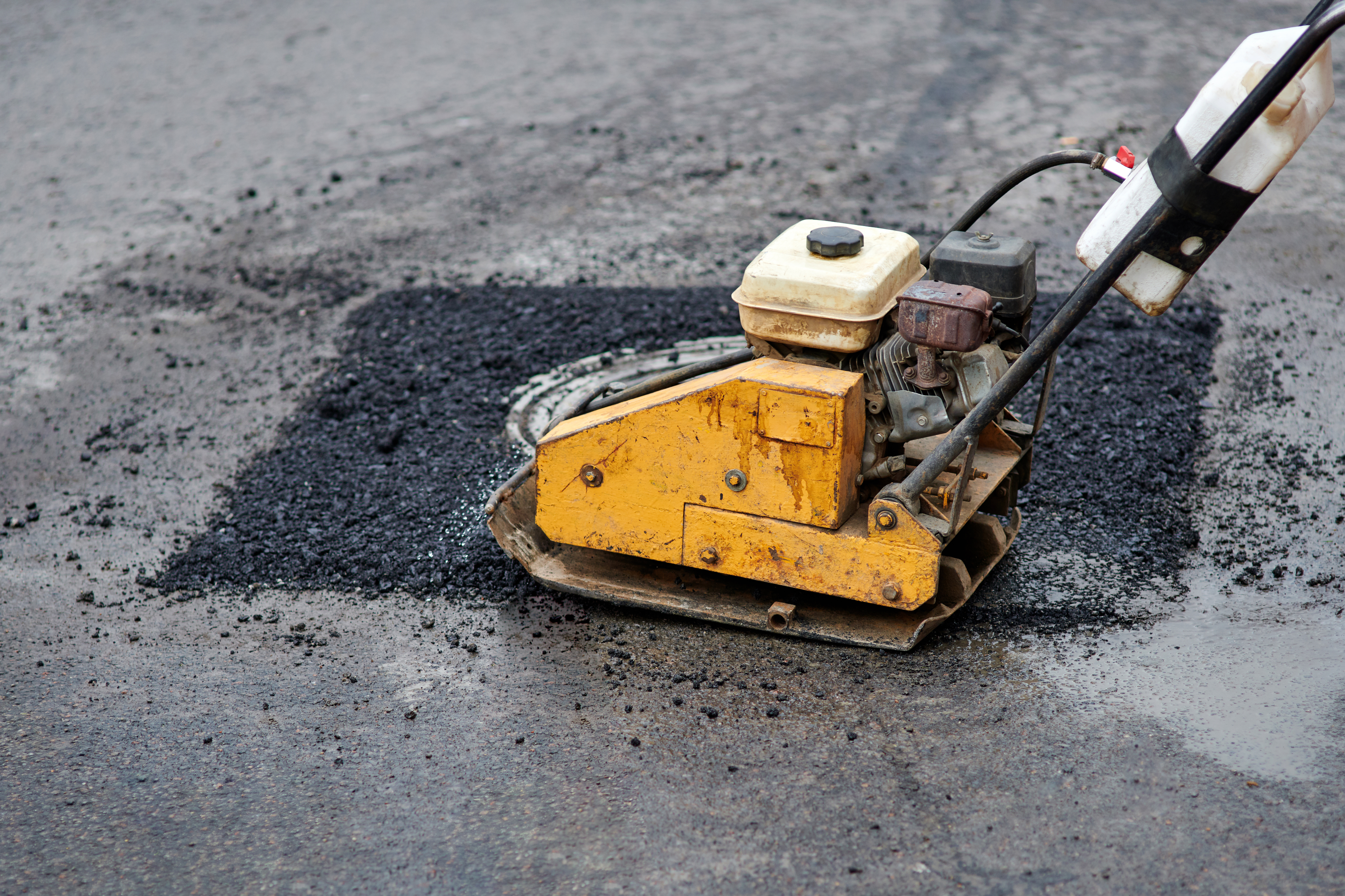 What Is Hot Patch Asphalt? And When Should it be Used?
